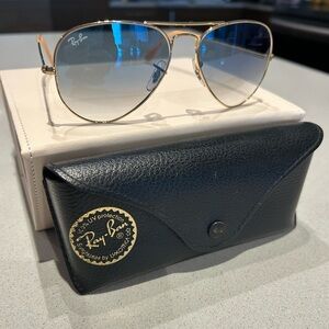 RAYBAN GRADIENT BLUE, AVIATOR LARGE METAL SUNGLASSES, WOMEN’S